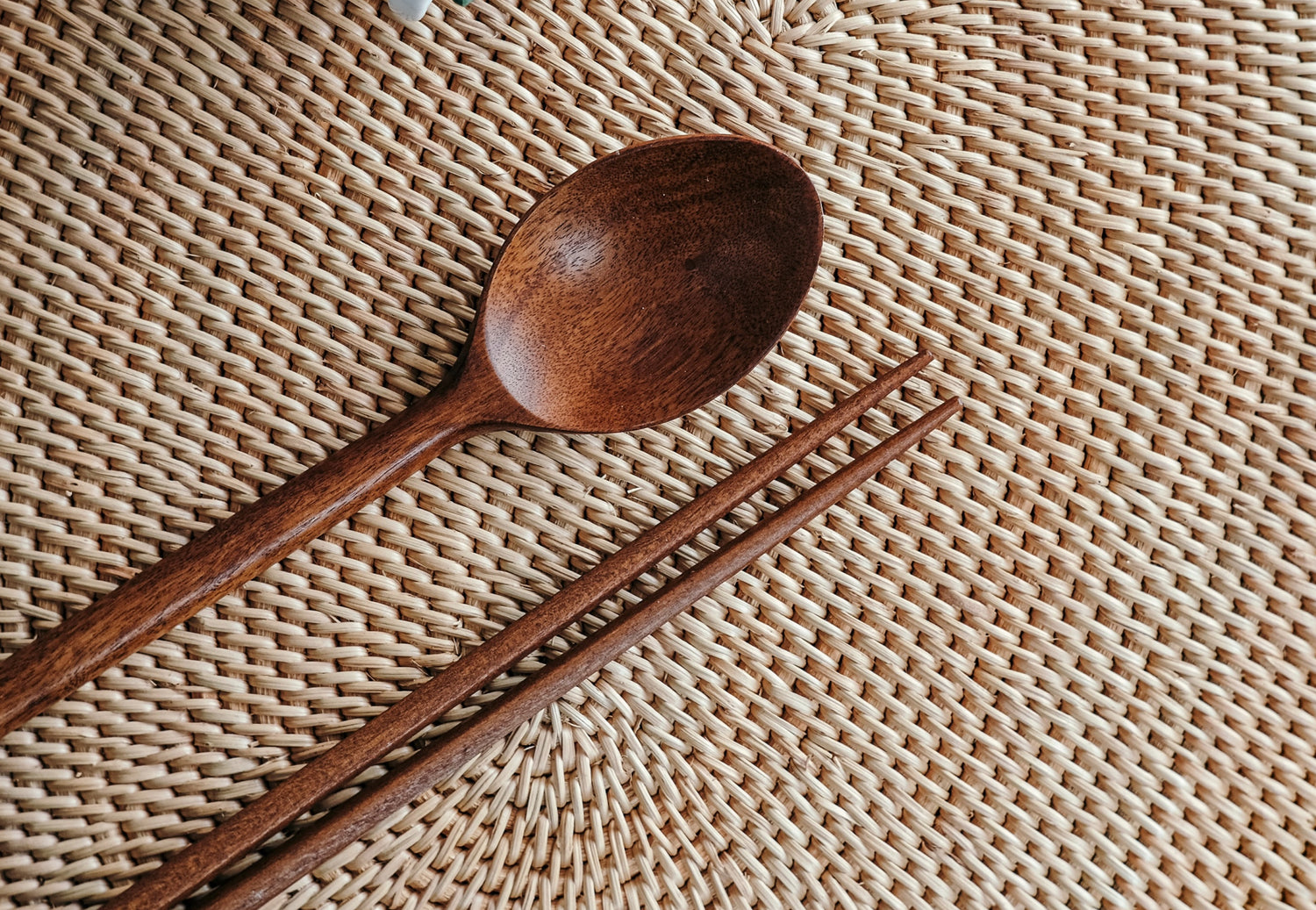 日本人も知らない和食の美容効果って?毎日食べたい食材3選